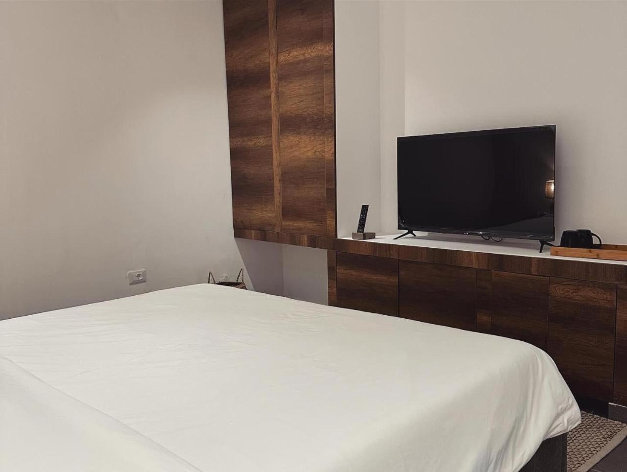 Lion'S Villa Vlorë Extérieur photo
