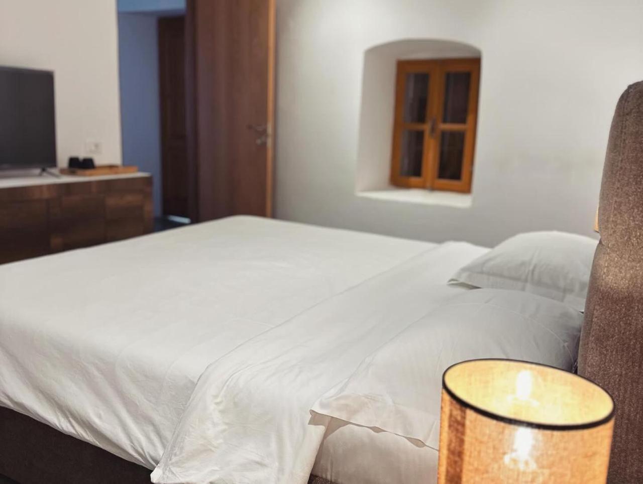 Lion'S Villa Vlorë Extérieur photo